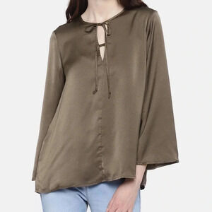 BCBGeneration Brown keyhole Styled Back blouse large